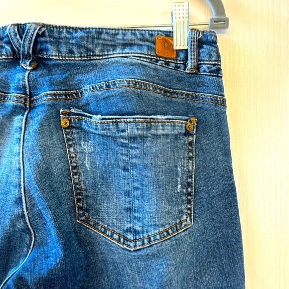 Democracy “Flex-ellent” Jeans - Picture 3 of 4